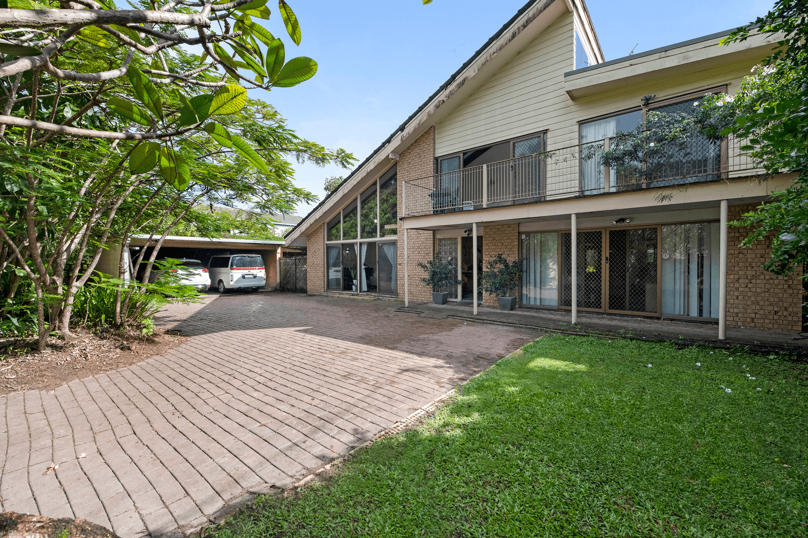 125 Laguna Avenue, PALM BEACH, QLD 4221