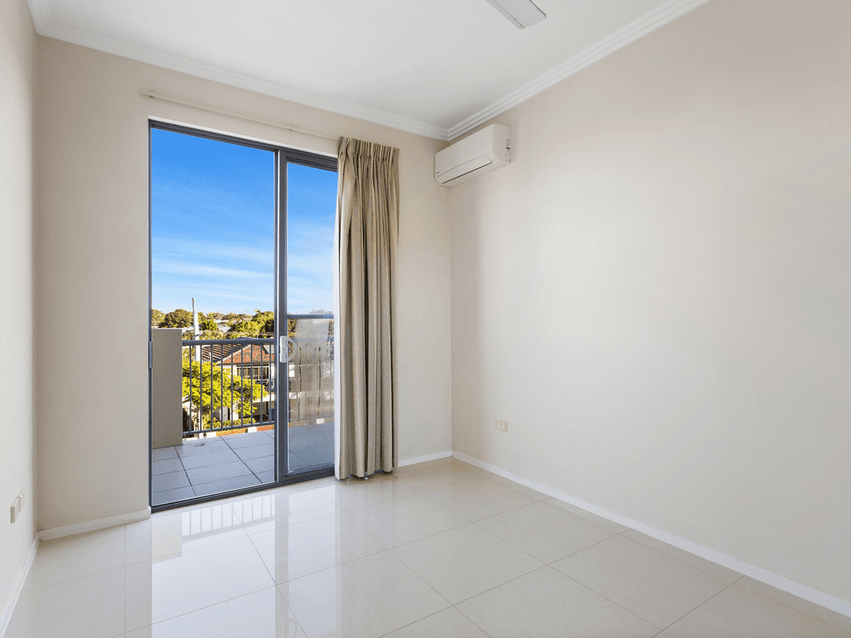 14/32 Rock Street, SCARBOROUGH, QLD 4020