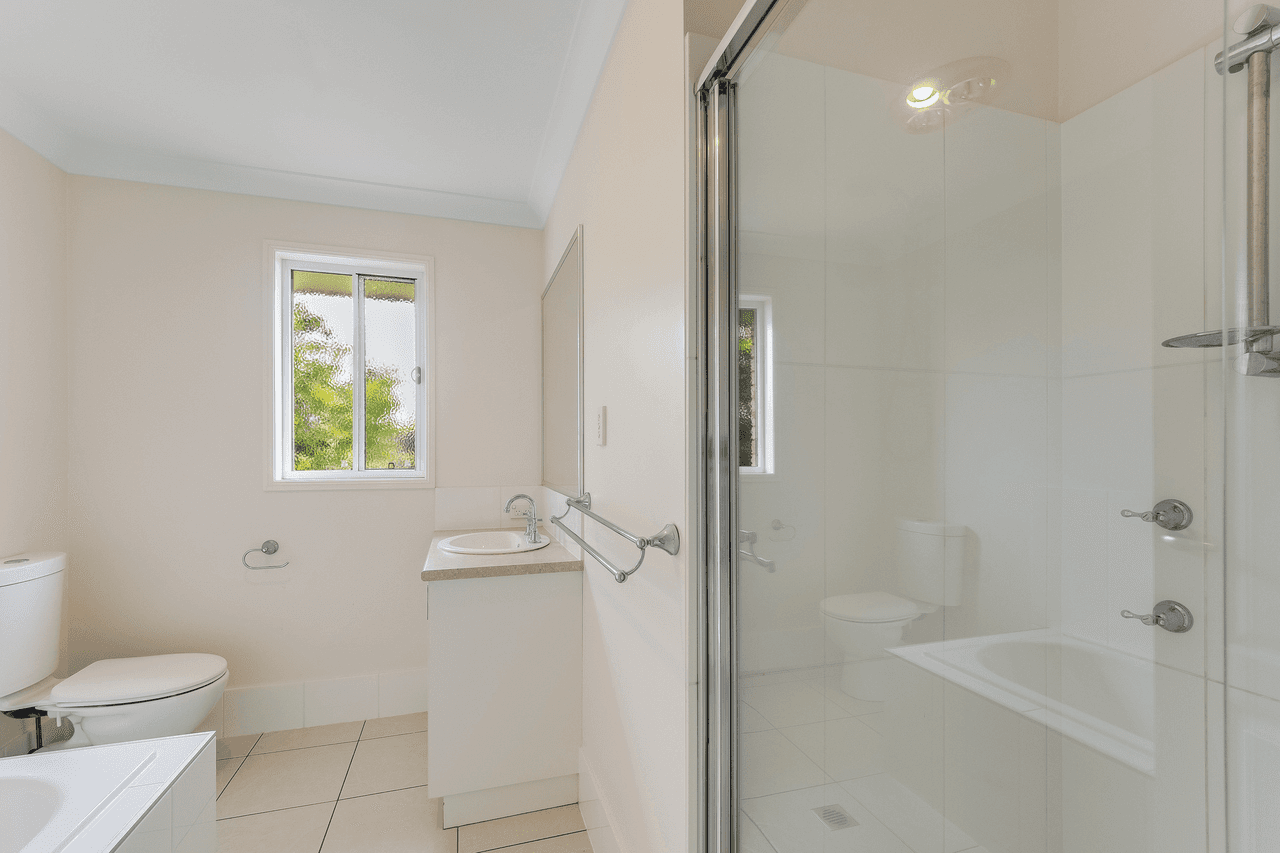 49 Bennett Street, HIGHFIELDS, QLD 4352