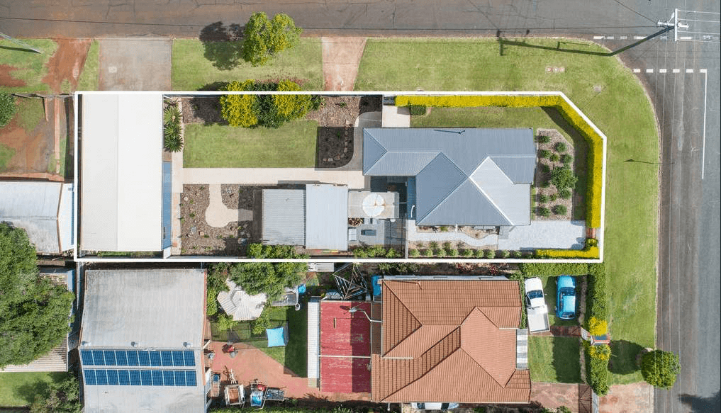 20 Second Avenue, HARRISTOWN, QLD 4350