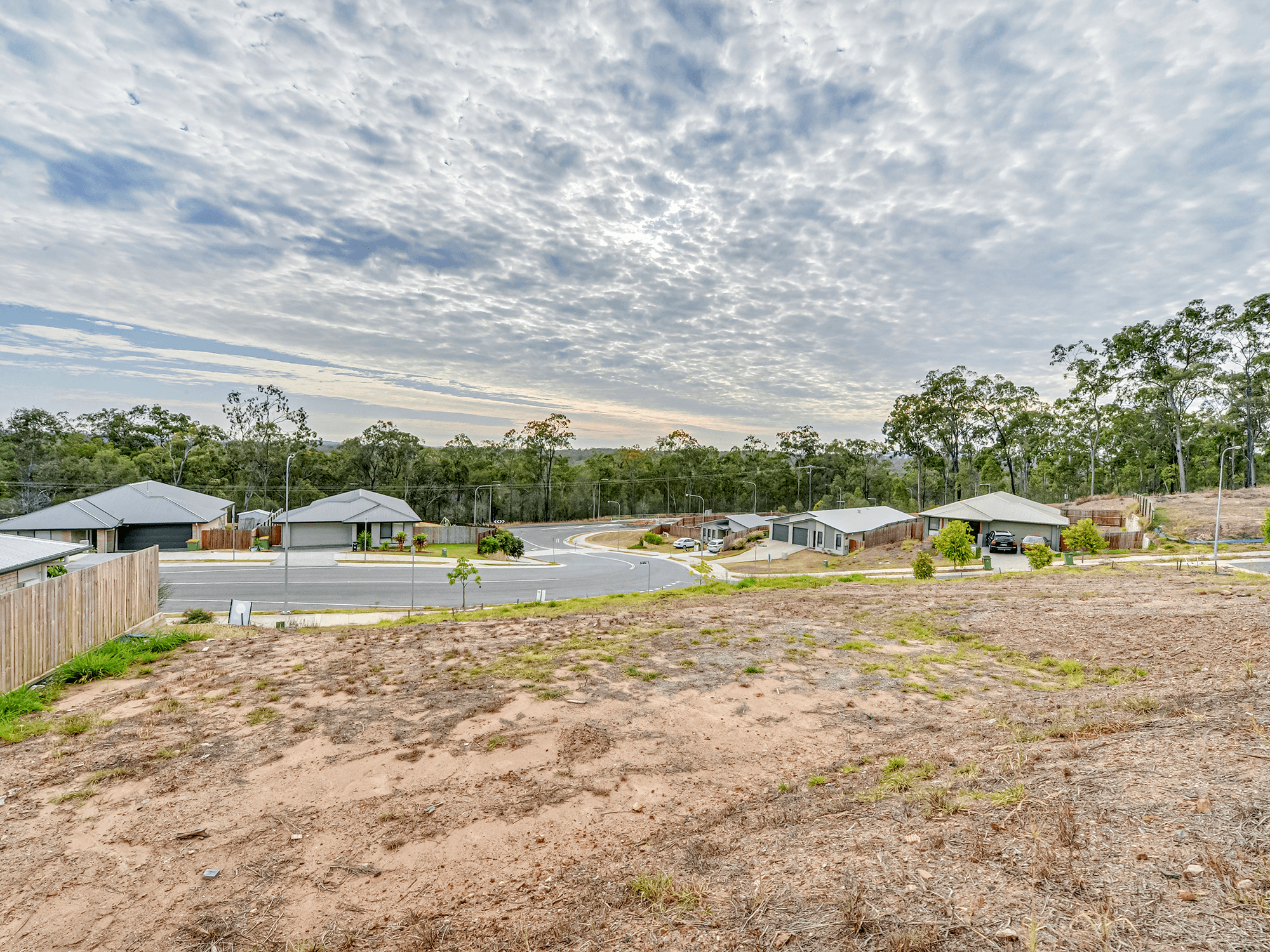 12 SOHO DRIVE, DEEBING HEIGHTS, QLD 4306