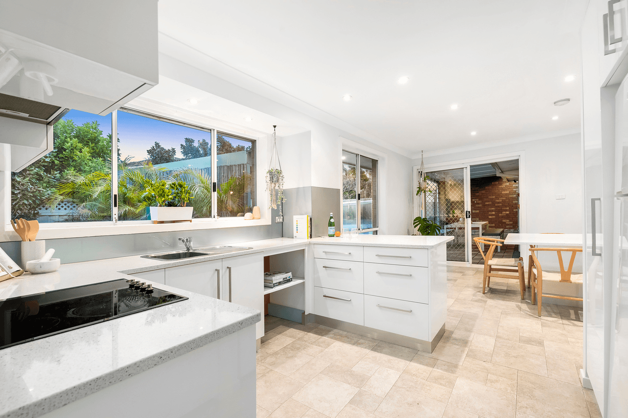 207-209 Warringah Road, Beacon Hill, NSW 2100