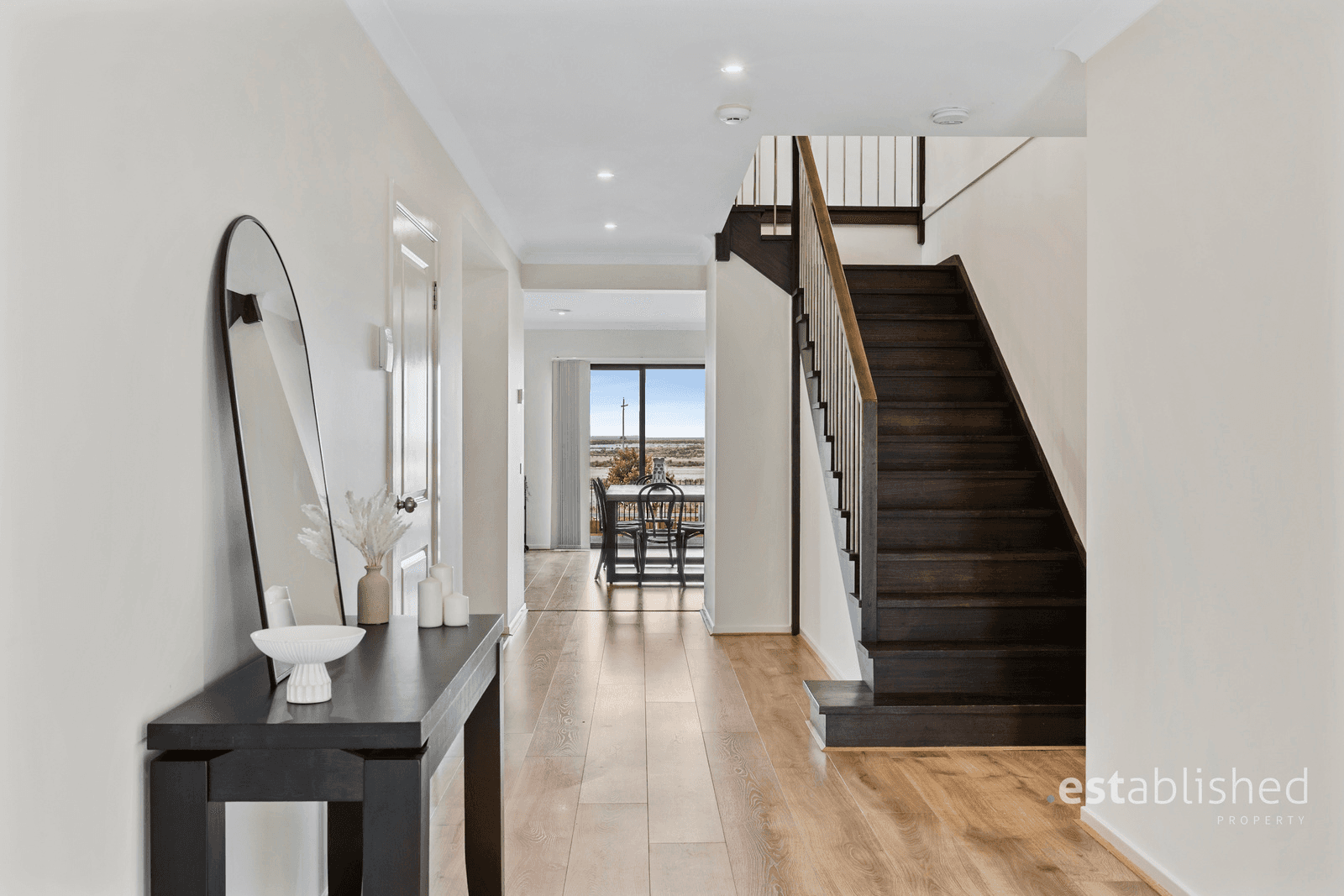51 Coastal Promenade, SANCTUARY LAKES, VIC 3030