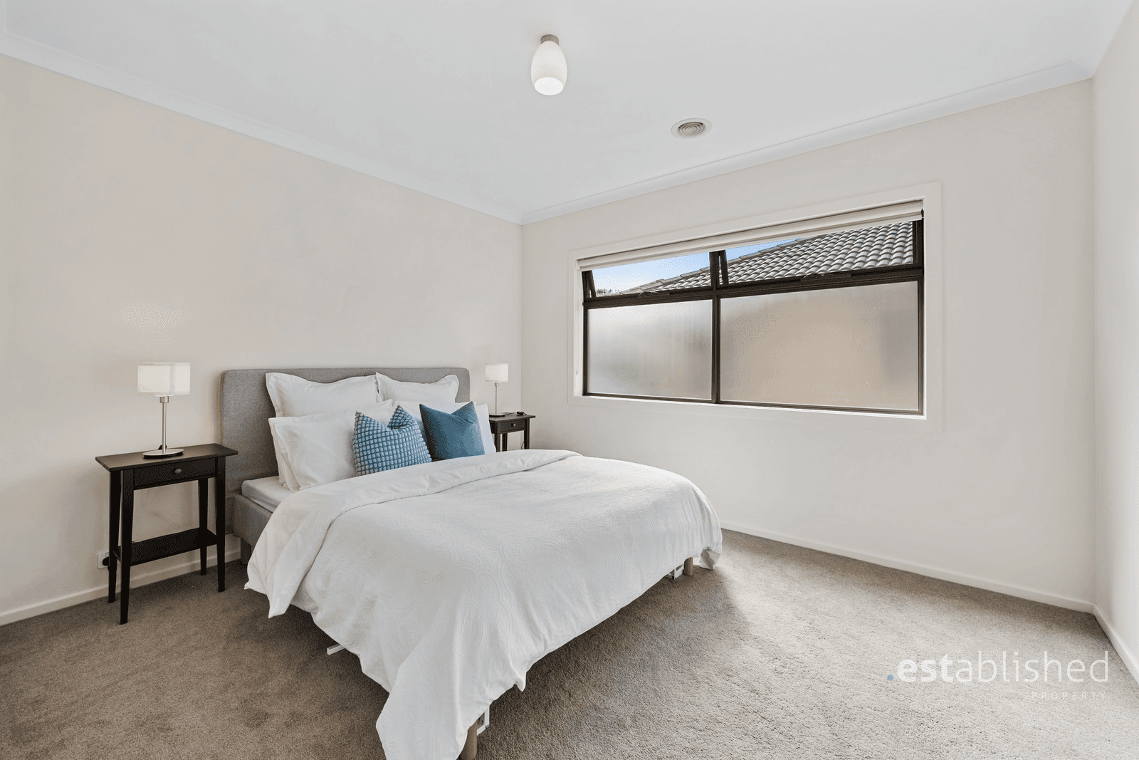 51 Coastal Promenade, SANCTUARY LAKES, VIC 3030