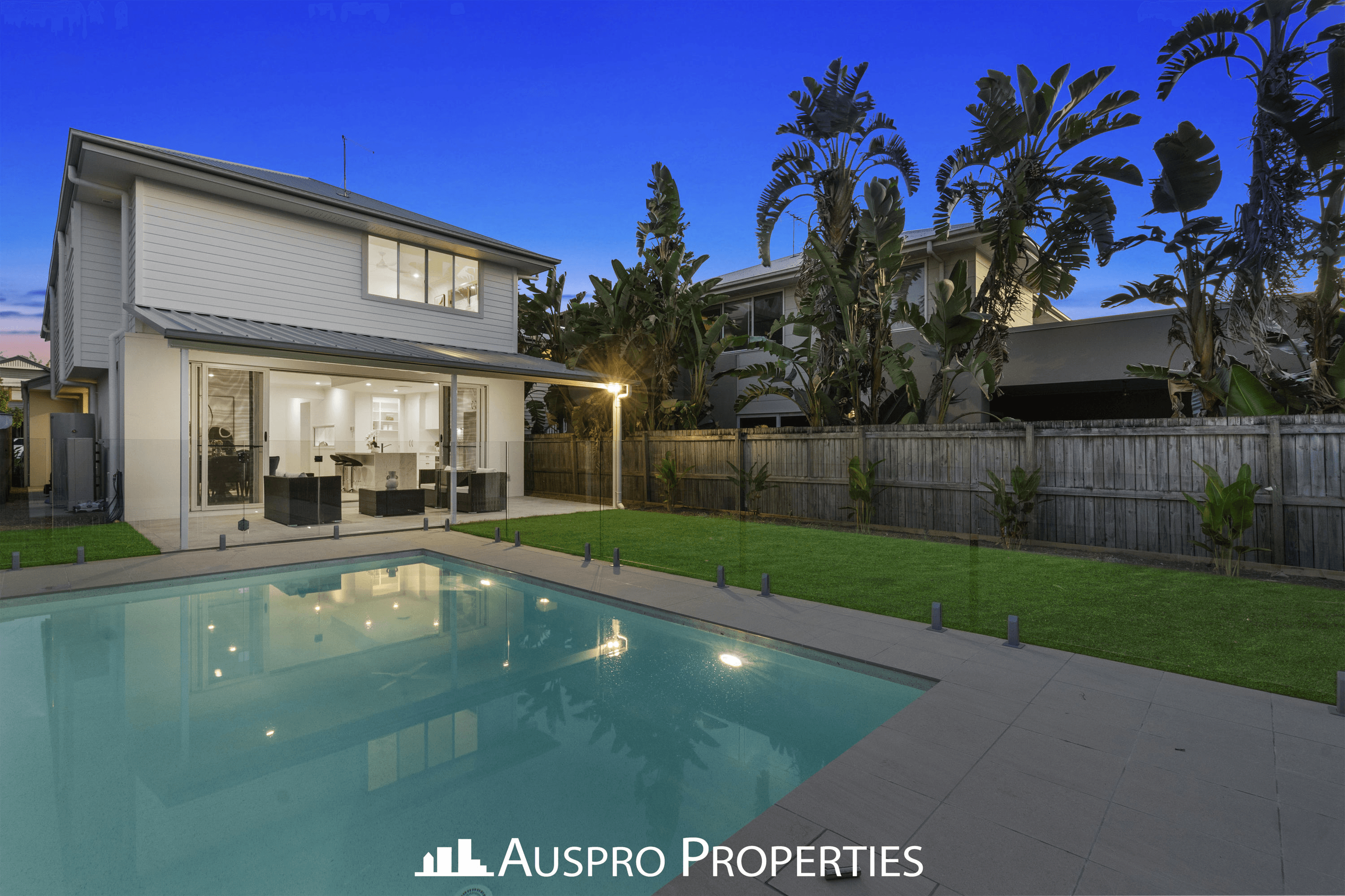 144 Armstrong Road, CANNON HILL, QLD 4170