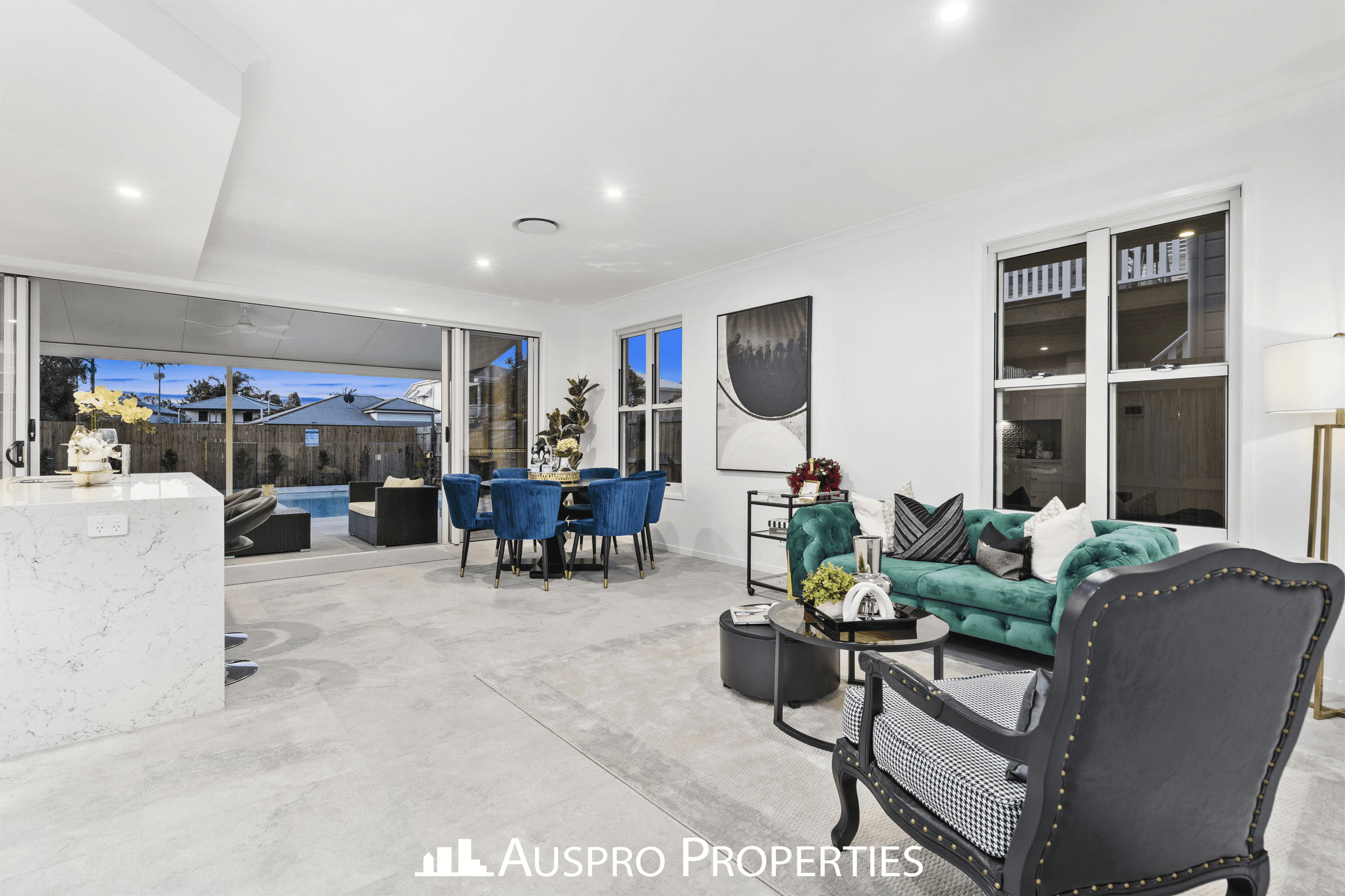 144 Armstrong Road, CANNON HILL, QLD 4170