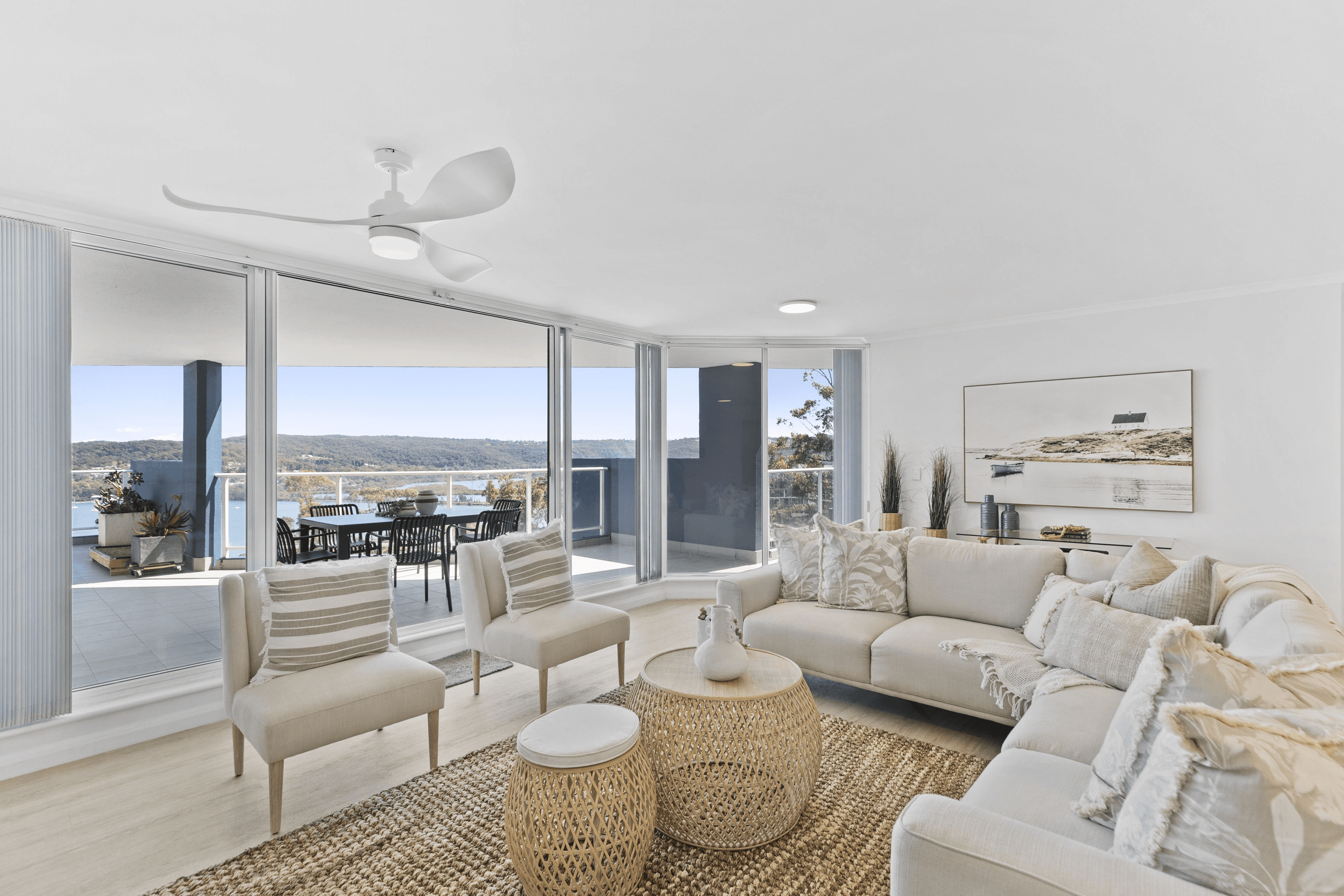 1004/97-99 John Whiteway Drive, GOSFORD, NSW 2250