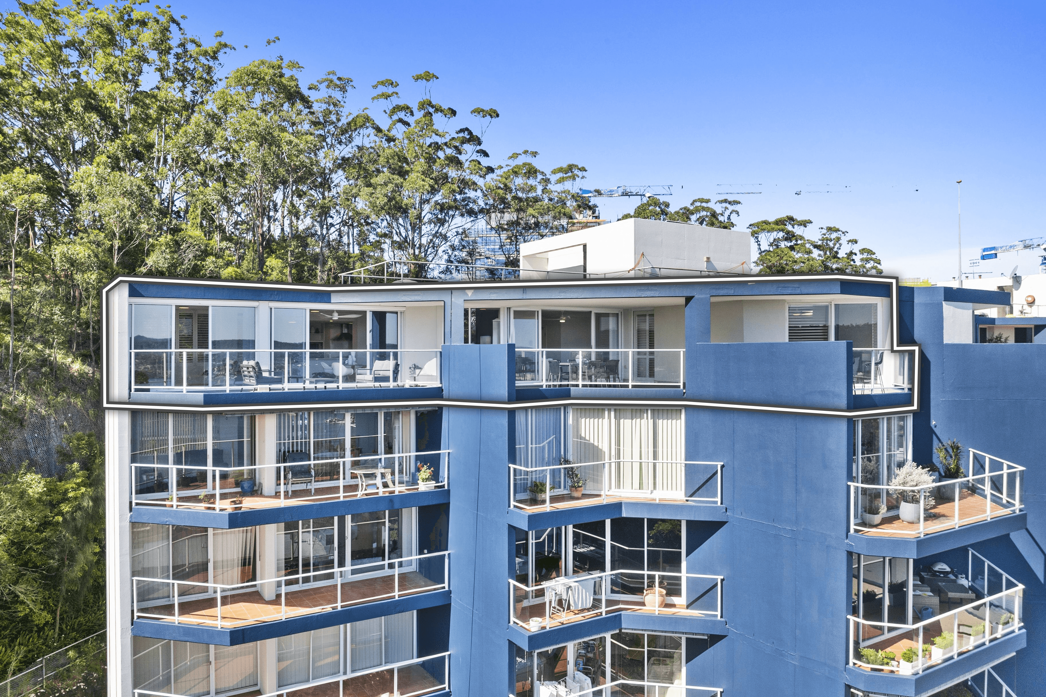 1004/97-99 John Whiteway Drive, GOSFORD, NSW 2250