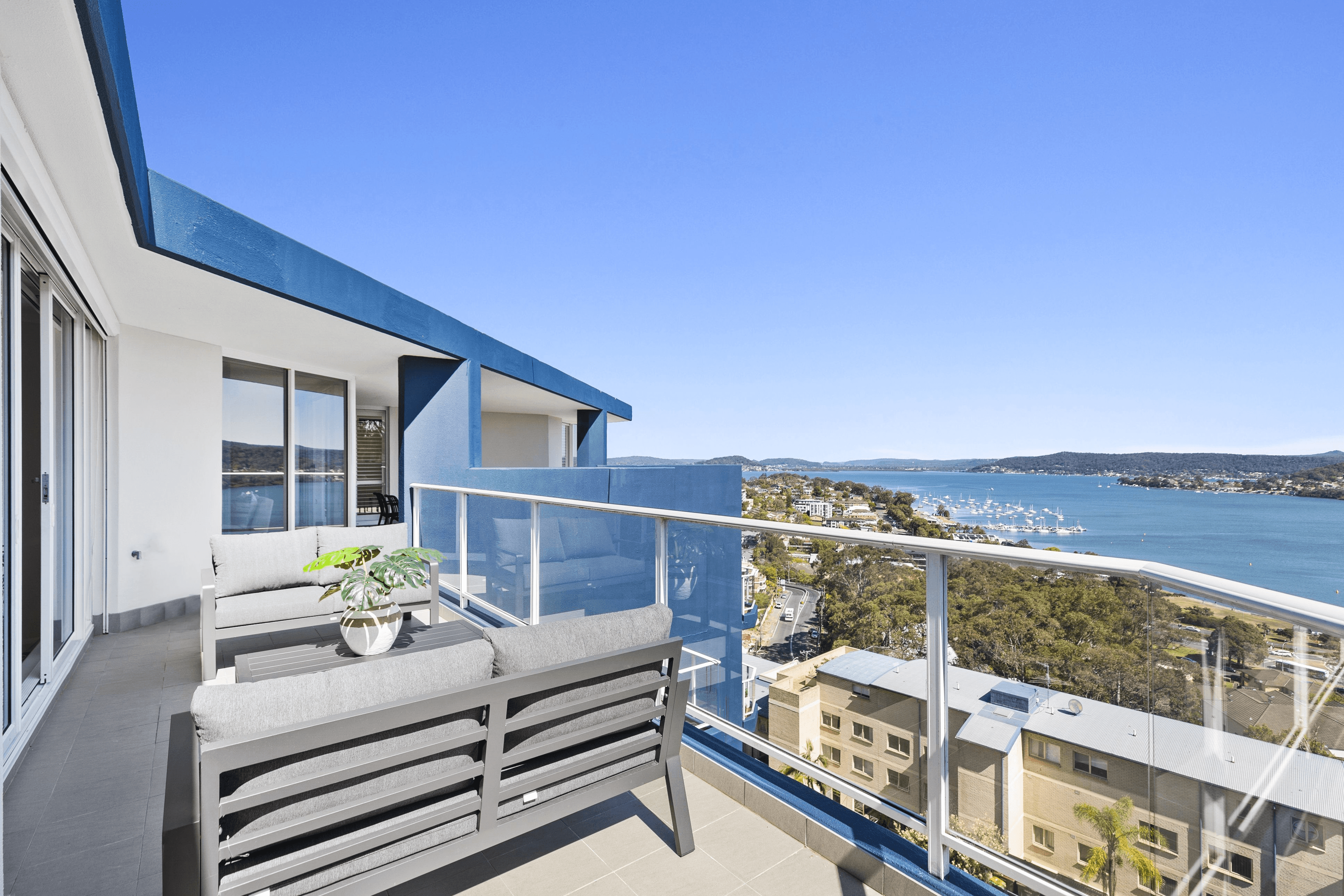 1004/97-99 John Whiteway Drive, GOSFORD, NSW 2250