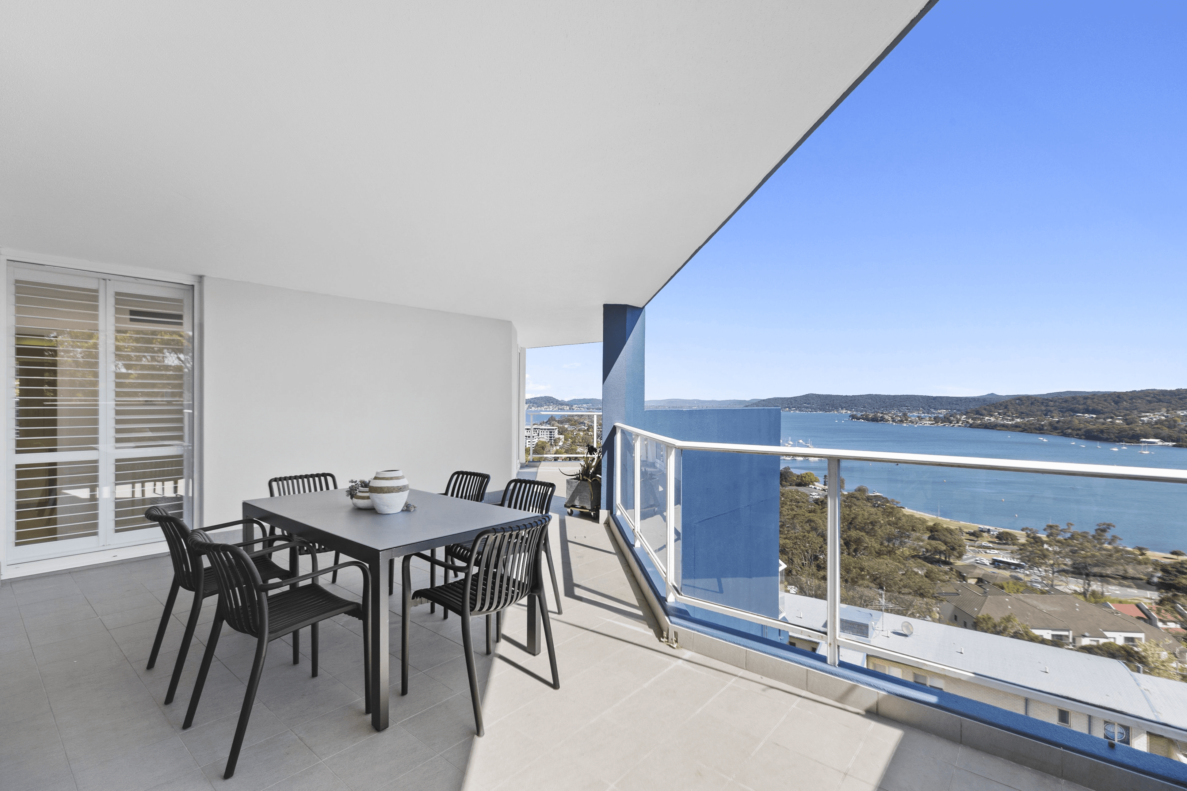 1004/97-99 John Whiteway Drive, GOSFORD, NSW 2250