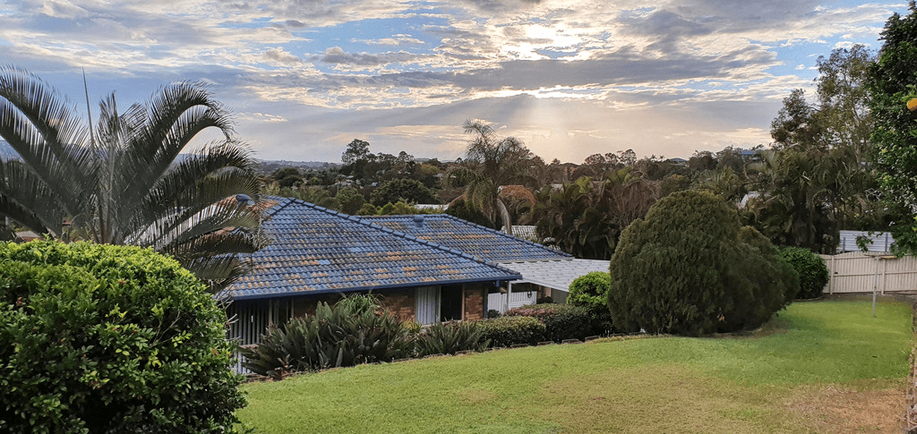 6 Kuter Court, EDENS LANDING, QLD 4207