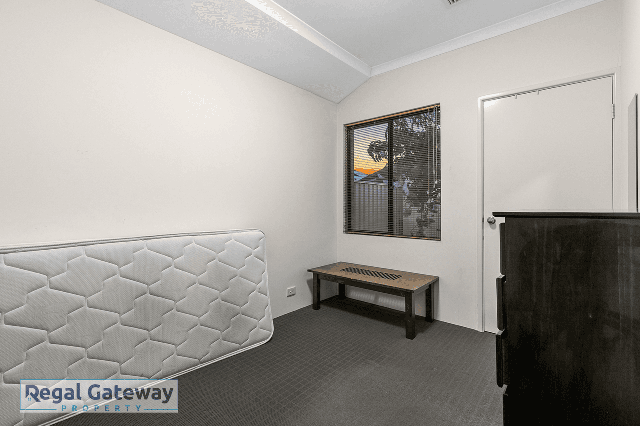 4 Imperial Gate, SUCCESS, WA 6164