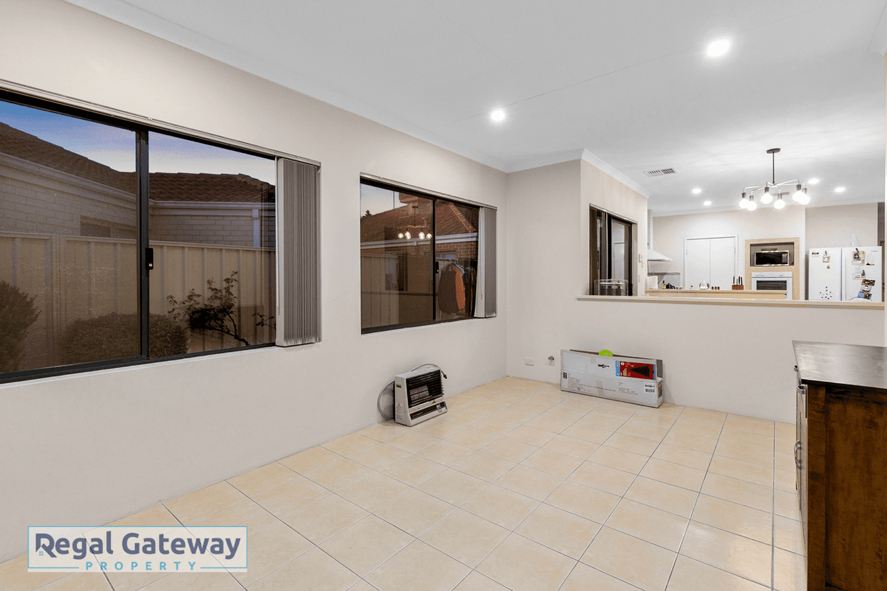 4 Imperial Gate, SUCCESS, WA 6164