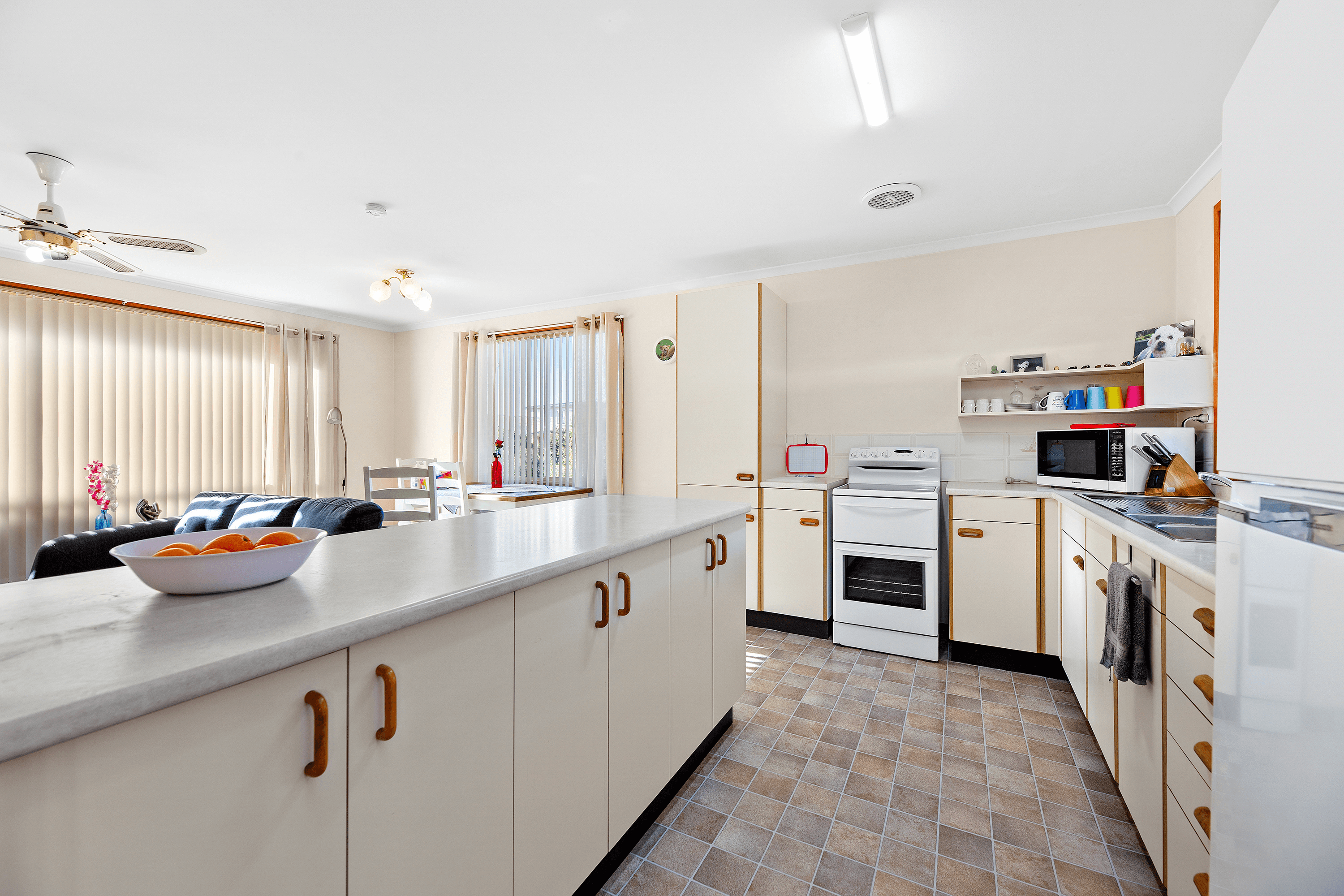 17A Goolara Avenue, DALMENY, NSW 2546