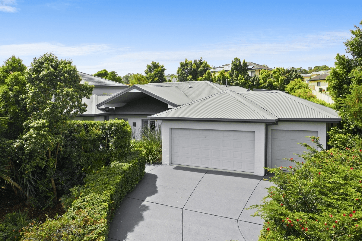 19 Amber Grove, Bolwarra Heights, NSW 2320