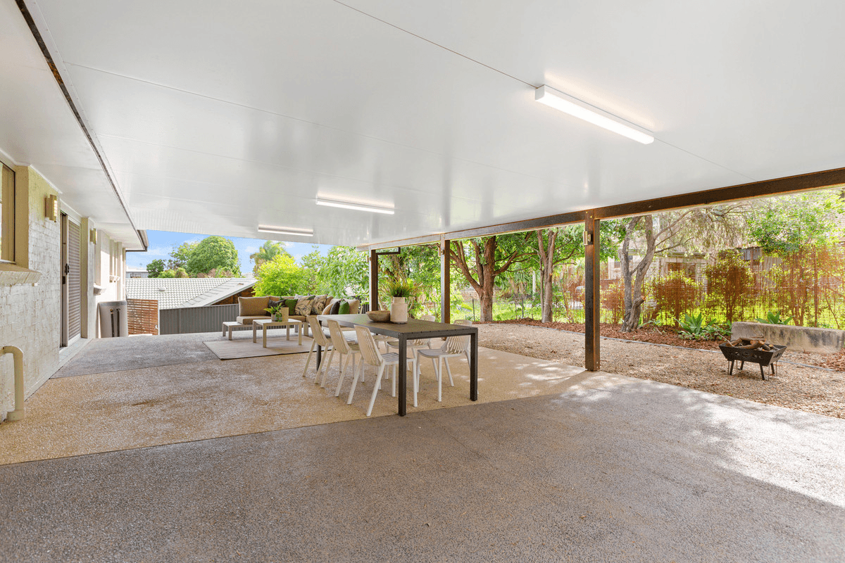 26 Le Grand Street, MACGREGOR, QLD 4109