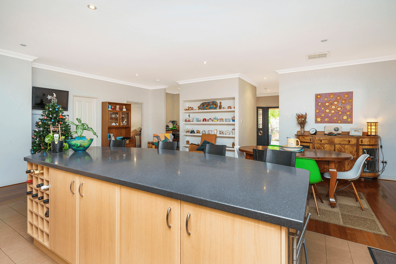 164 Great Eastern Highway, SOUTH GUILDFORD, WA 6055