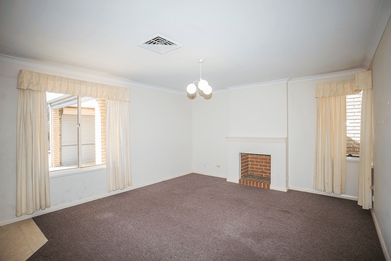 4 Watervista Close, THE VINES, WA 6069