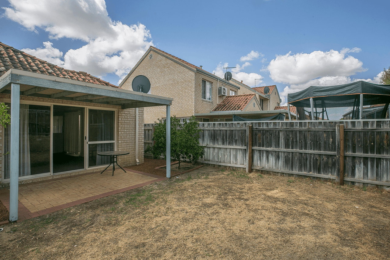 4 Watervista Close, THE VINES, WA 6069