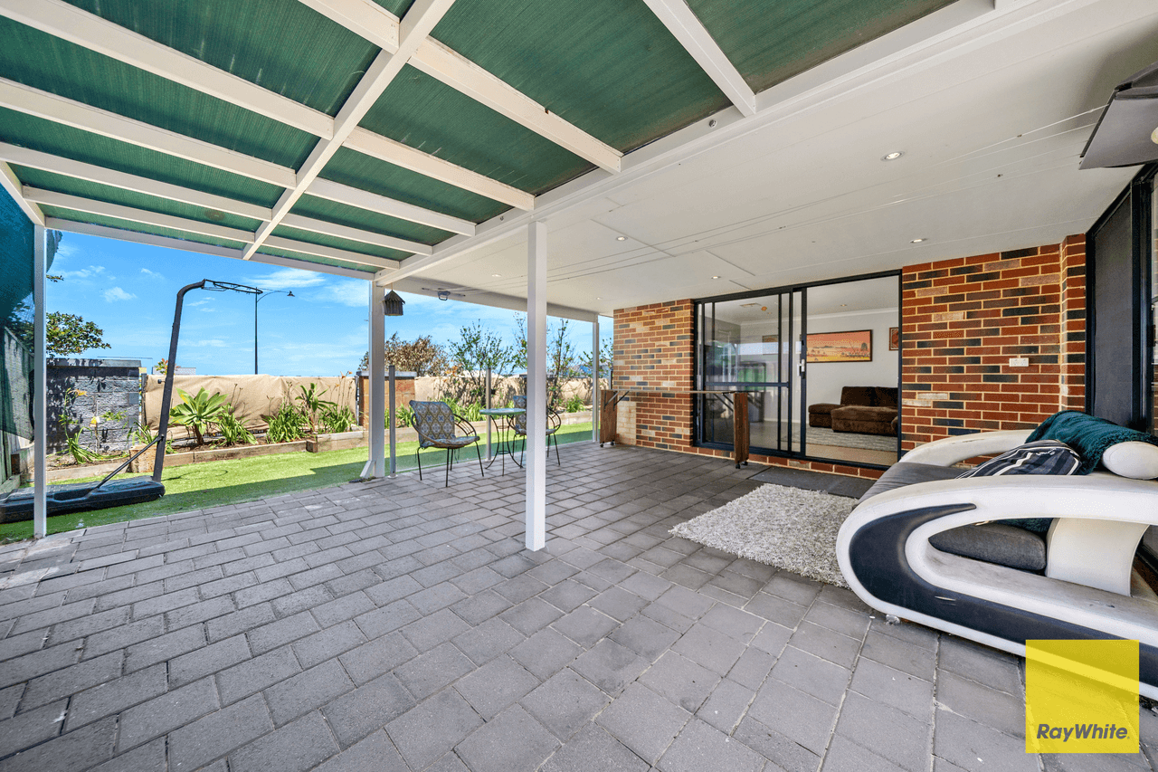 18 Coree Lane, ELLENBROOK, WA 6069