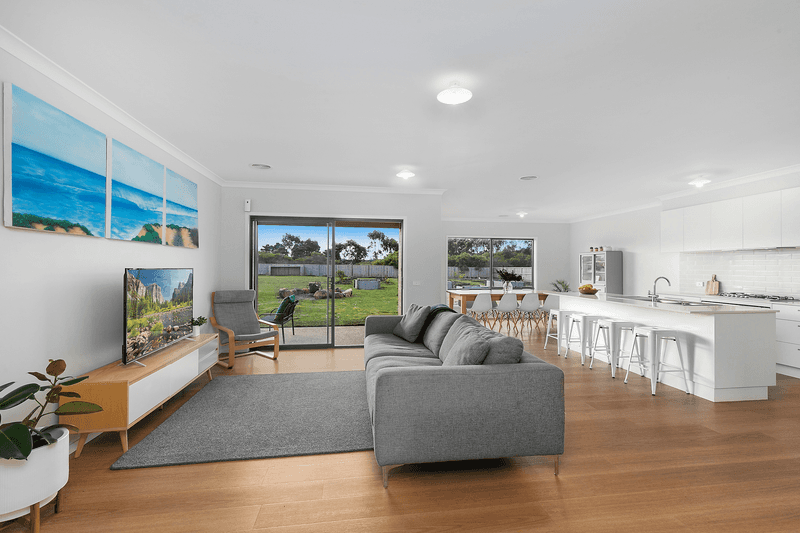 17 Farrer Drive, Moriac, VIC 3240