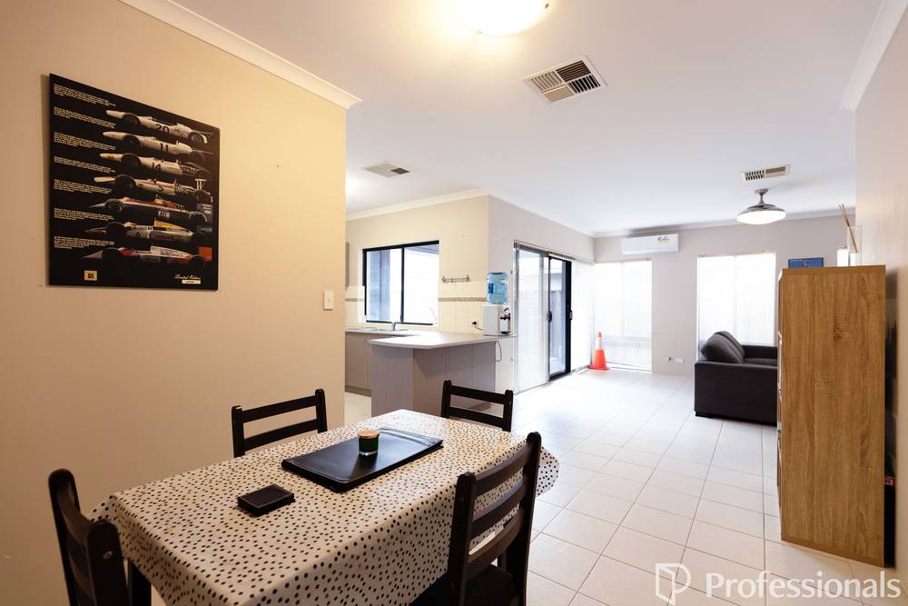 1 Halpin Circle, ELLENBROOK, WA 6069