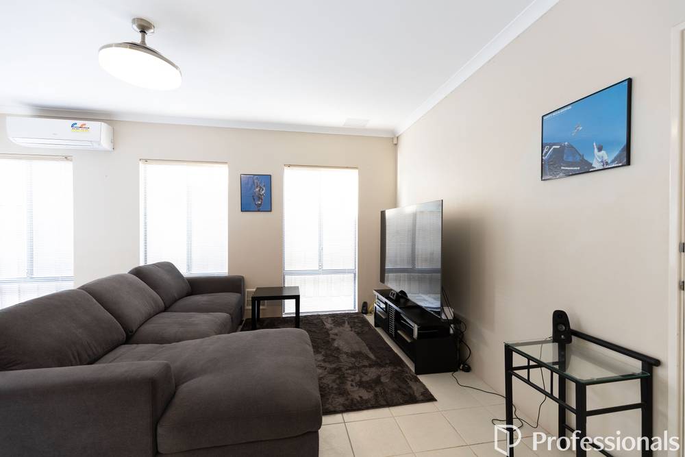 1 Halpin Circle, ELLENBROOK, WA 6069