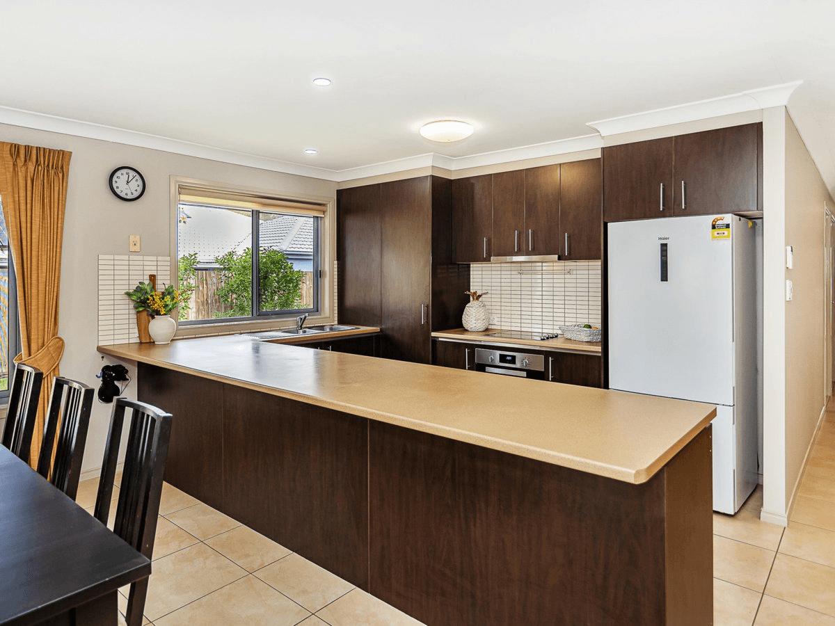 3 Kershan Street, MUDGEERABA, QLD 4213