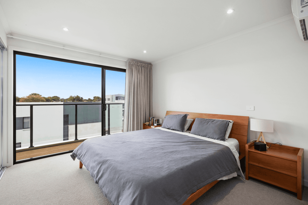 45 Pallisades Boulevard, CHELTENHAM, VIC 3192