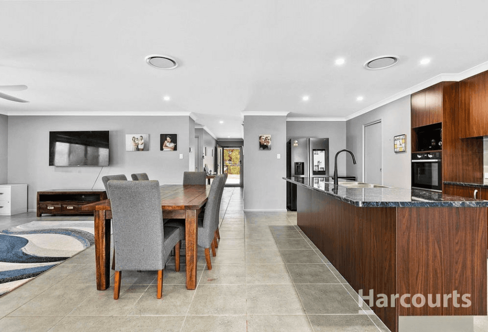 418 Pacific Haven Drive, PACIFIC HAVEN, QLD 4659