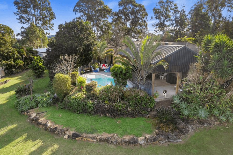 98 Benson Road, ARALUEN, QLD 4570