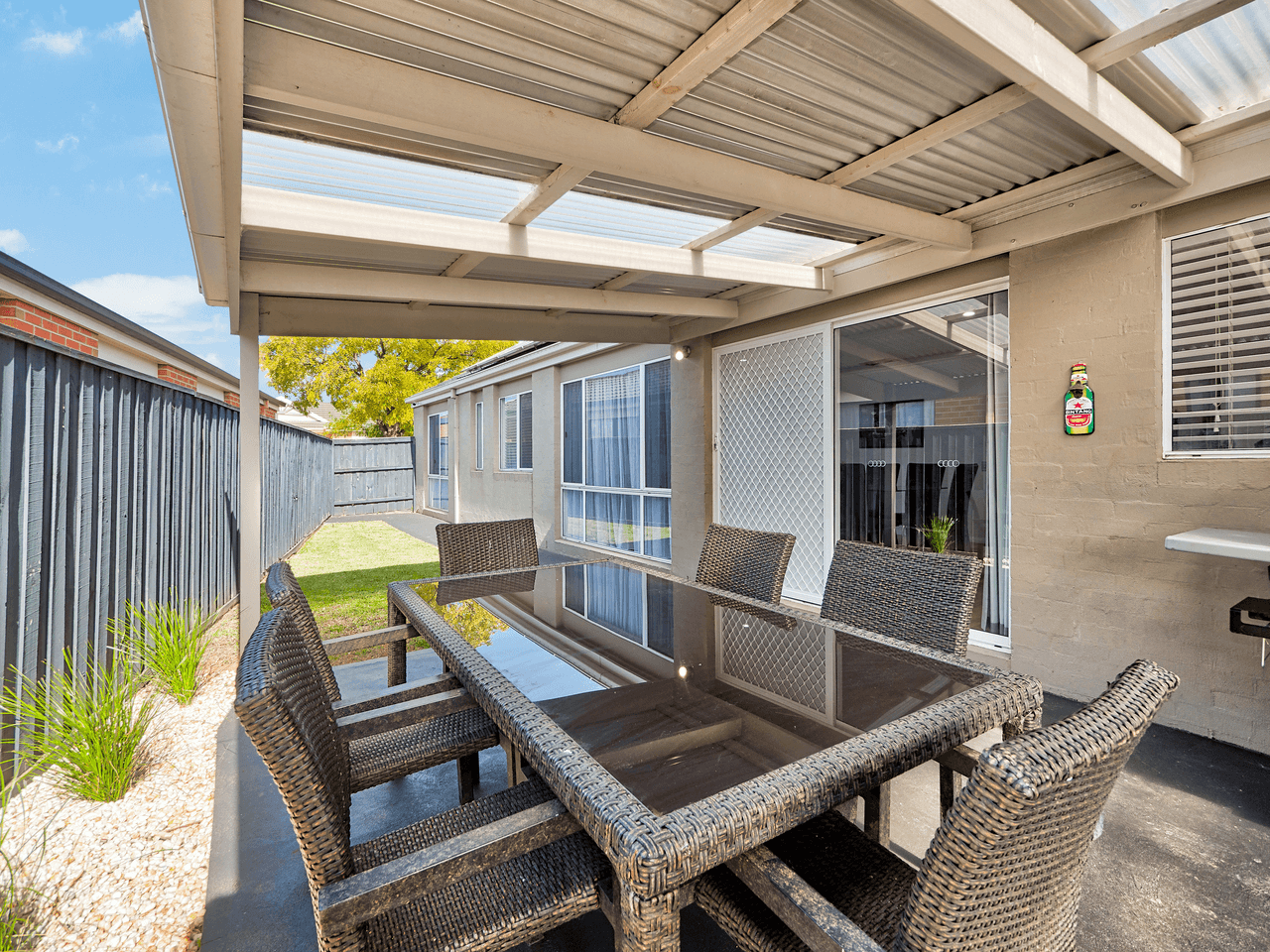 20 Chatswood Drive, NARRE WARREN SOUTH, VIC 3805