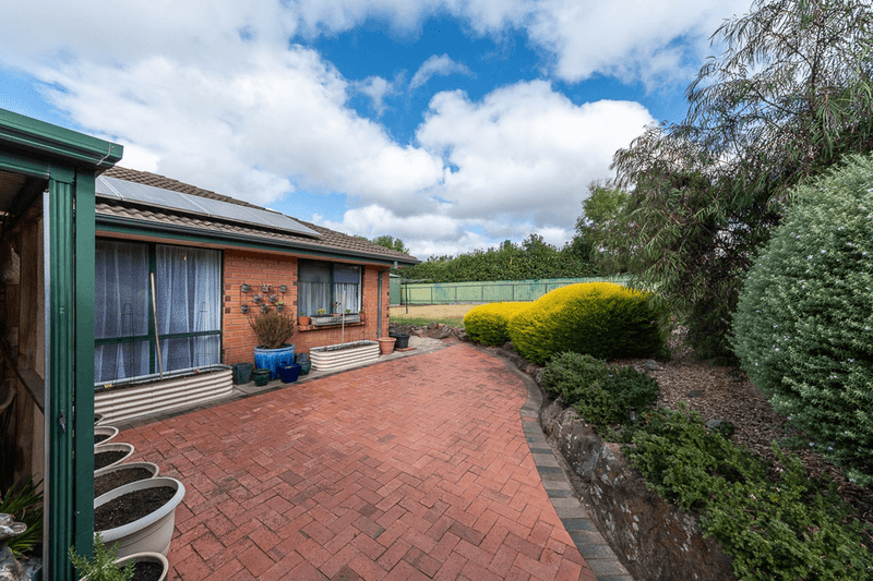 21 Parr Street, NAIRNE, SA 5252