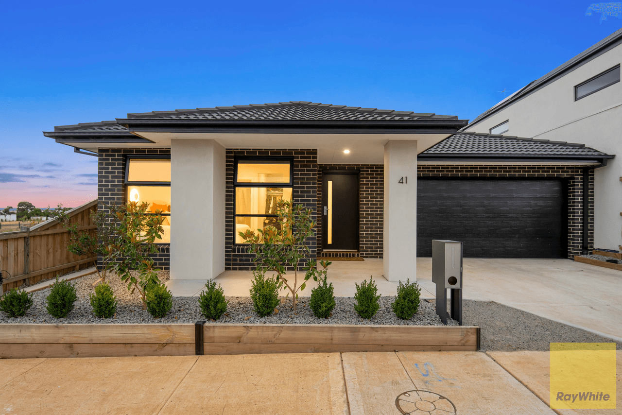 41 Sasha Crescent, TRUGANINA, VIC 3029