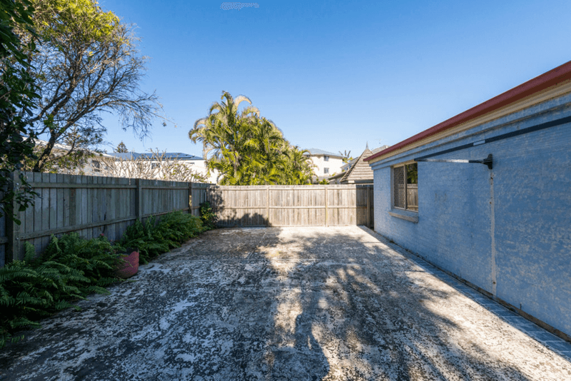 14 Beachside Way, YAMBA, NSW 2464