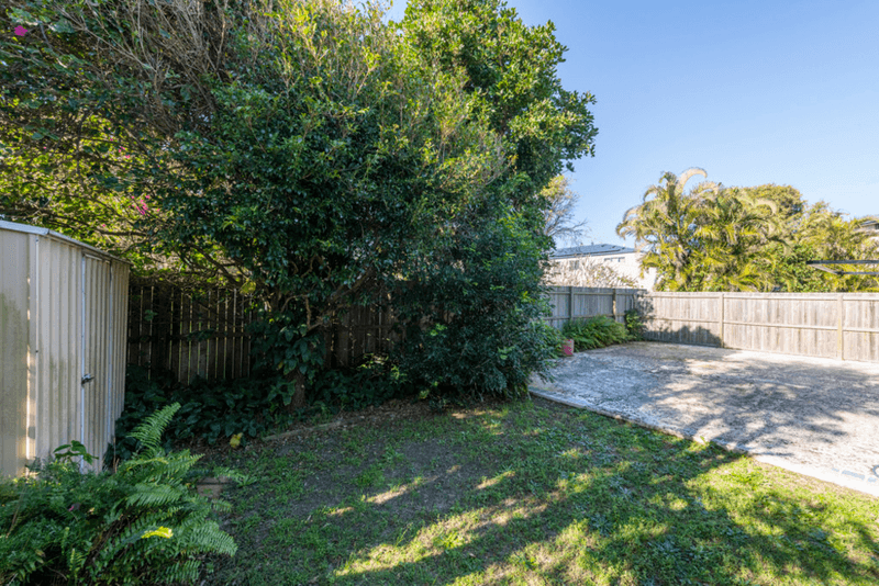 14 Beachside Way, YAMBA, NSW 2464