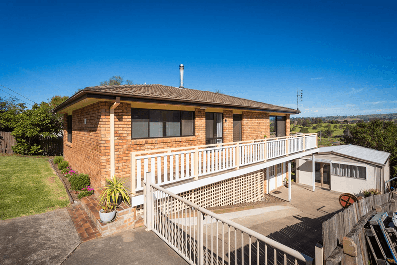 25 Mecklenberg Street, BEGA, NSW 2550