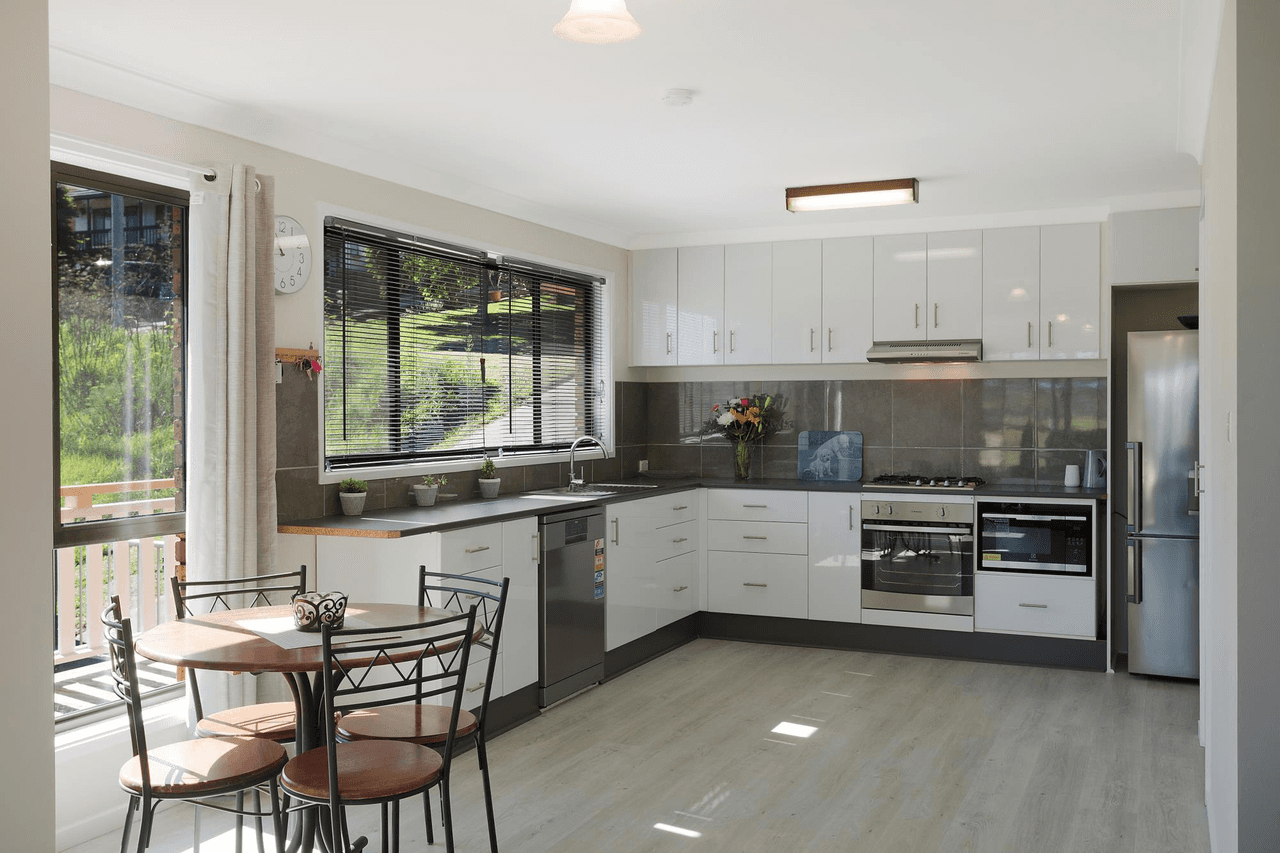 25 Mecklenberg Street, BEGA, NSW 2550