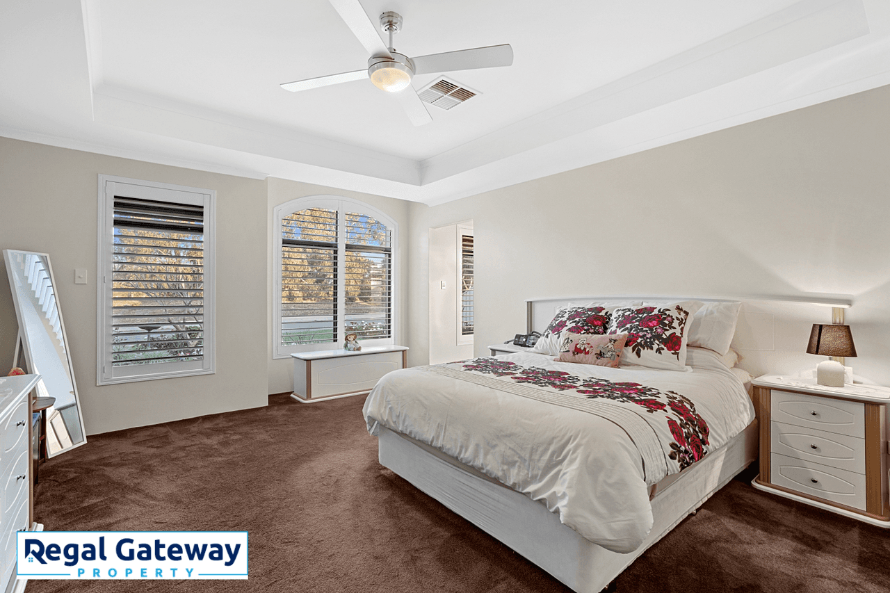 3 Swallowtail Avenue, SUCCESS, WA 6164