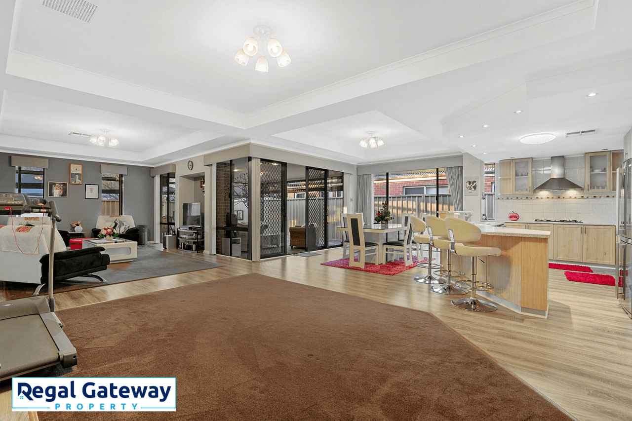 3 Swallowtail Avenue, SUCCESS, WA 6164