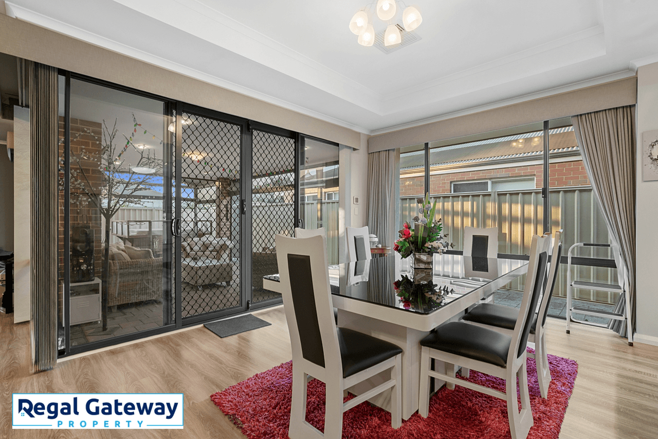 3 Swallowtail Avenue, SUCCESS, WA 6164