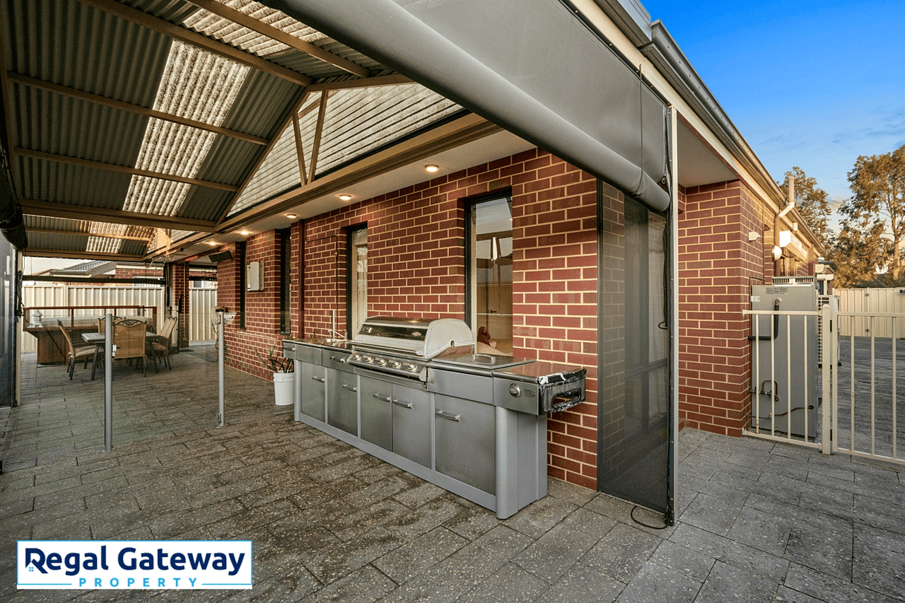 3 Swallowtail Avenue, SUCCESS, WA 6164