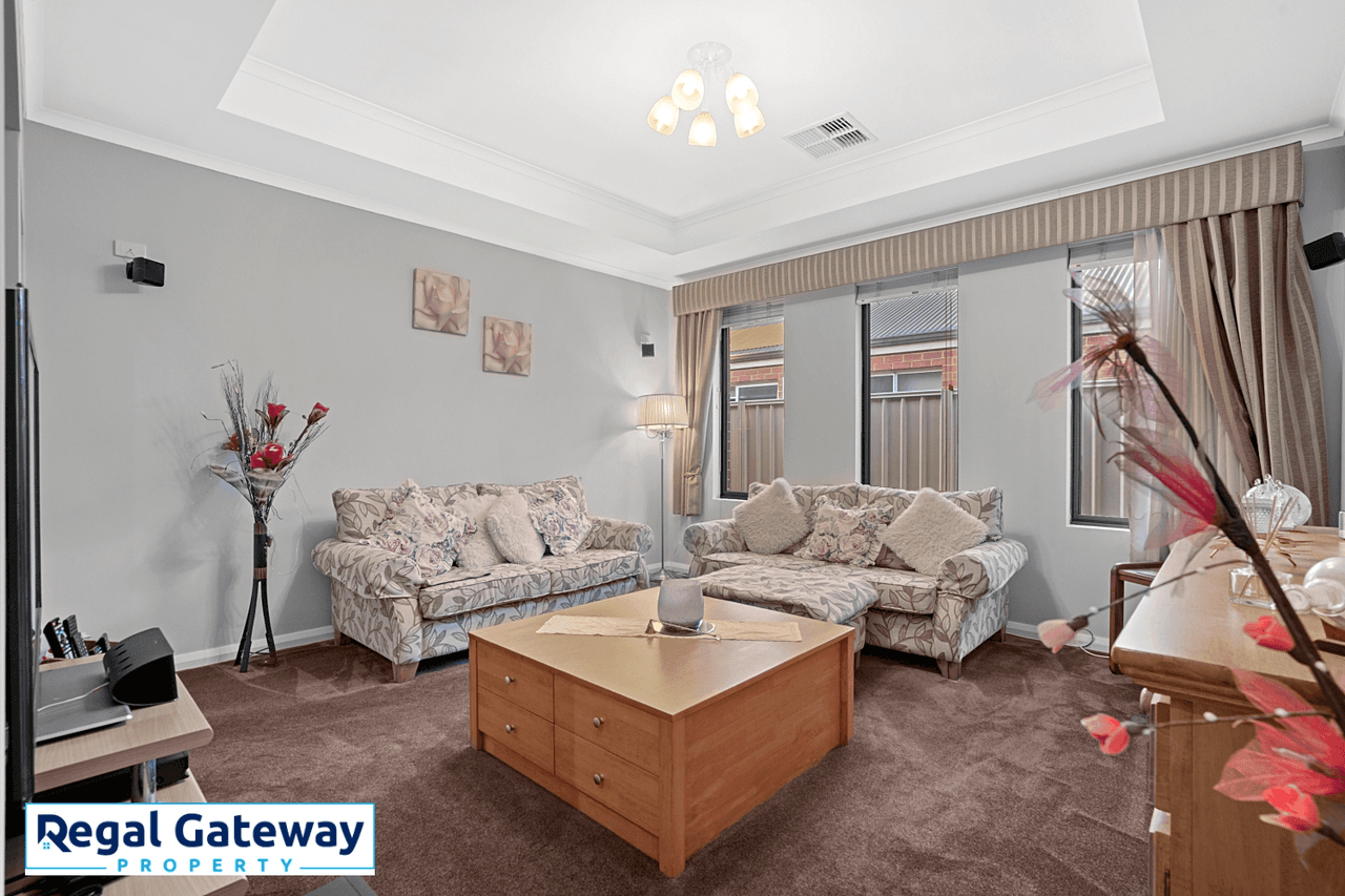 3 Swallowtail Avenue, SUCCESS, WA 6164