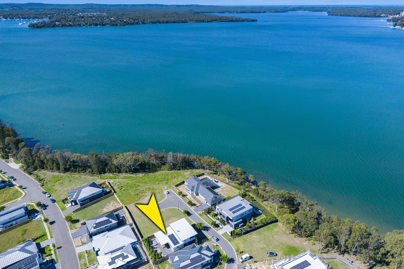 5 Sailors Place, MORISSET PARK, NSW 2264