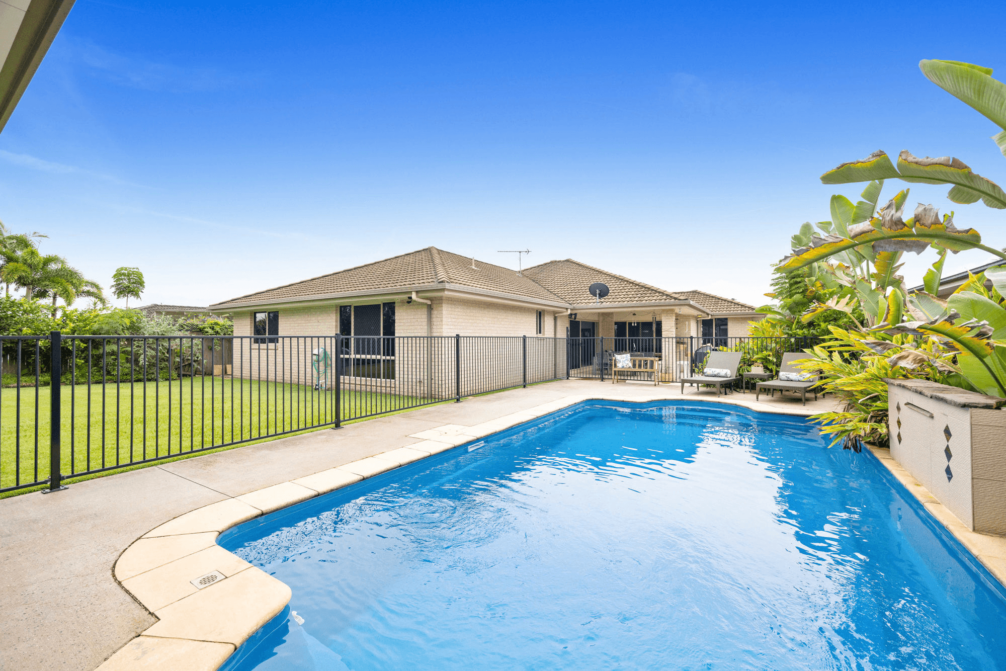 10 Wildflower Way, LITTLE MOUNTAIN, QLD 4551