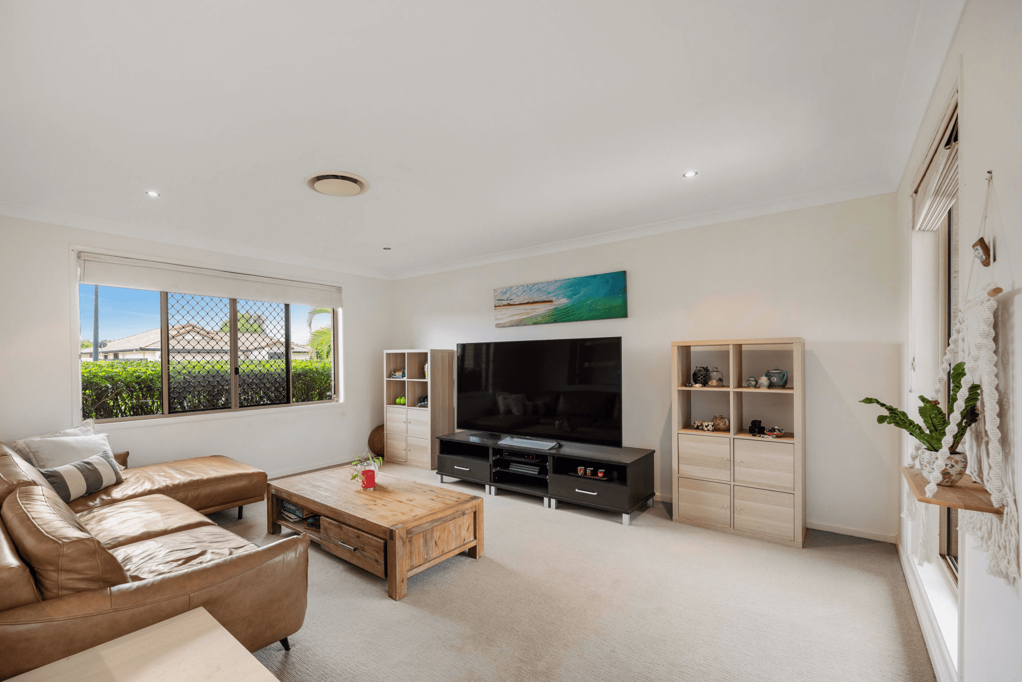 10 Wildflower Way, LITTLE MOUNTAIN, QLD 4551