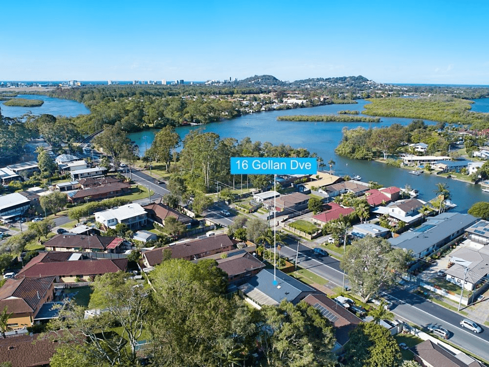 16 Gollan Drive, TWEED HEADS WEST, NSW 2485