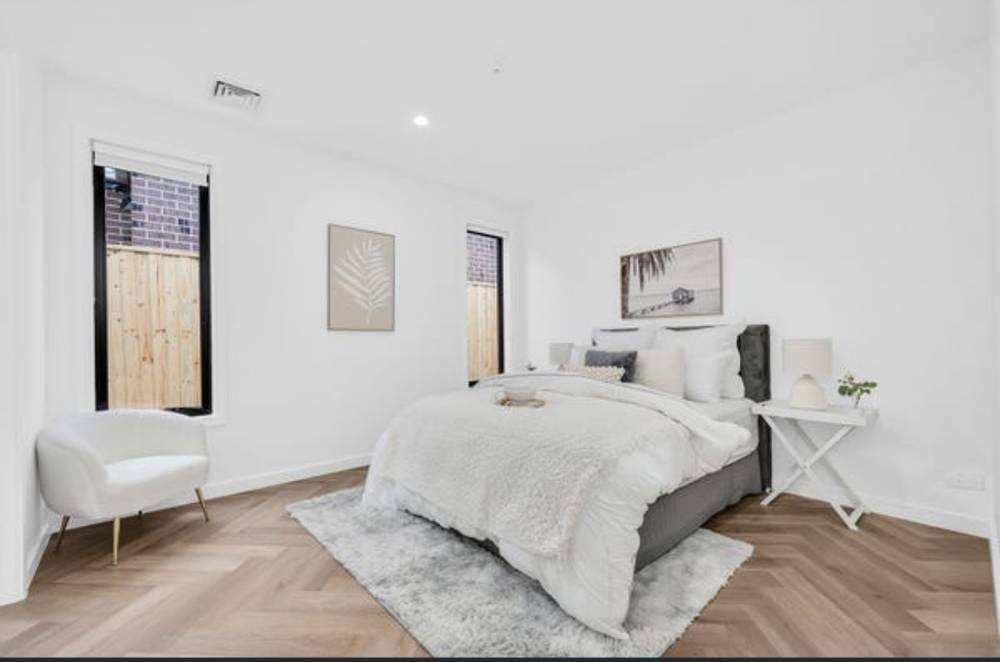 8 Issans Street, WOLLERT, VIC 3750