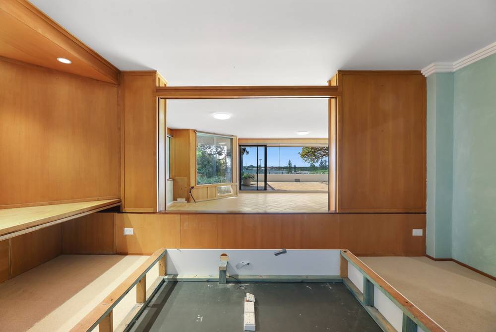 9/66 Marine Parade, Southport, QLD 4215