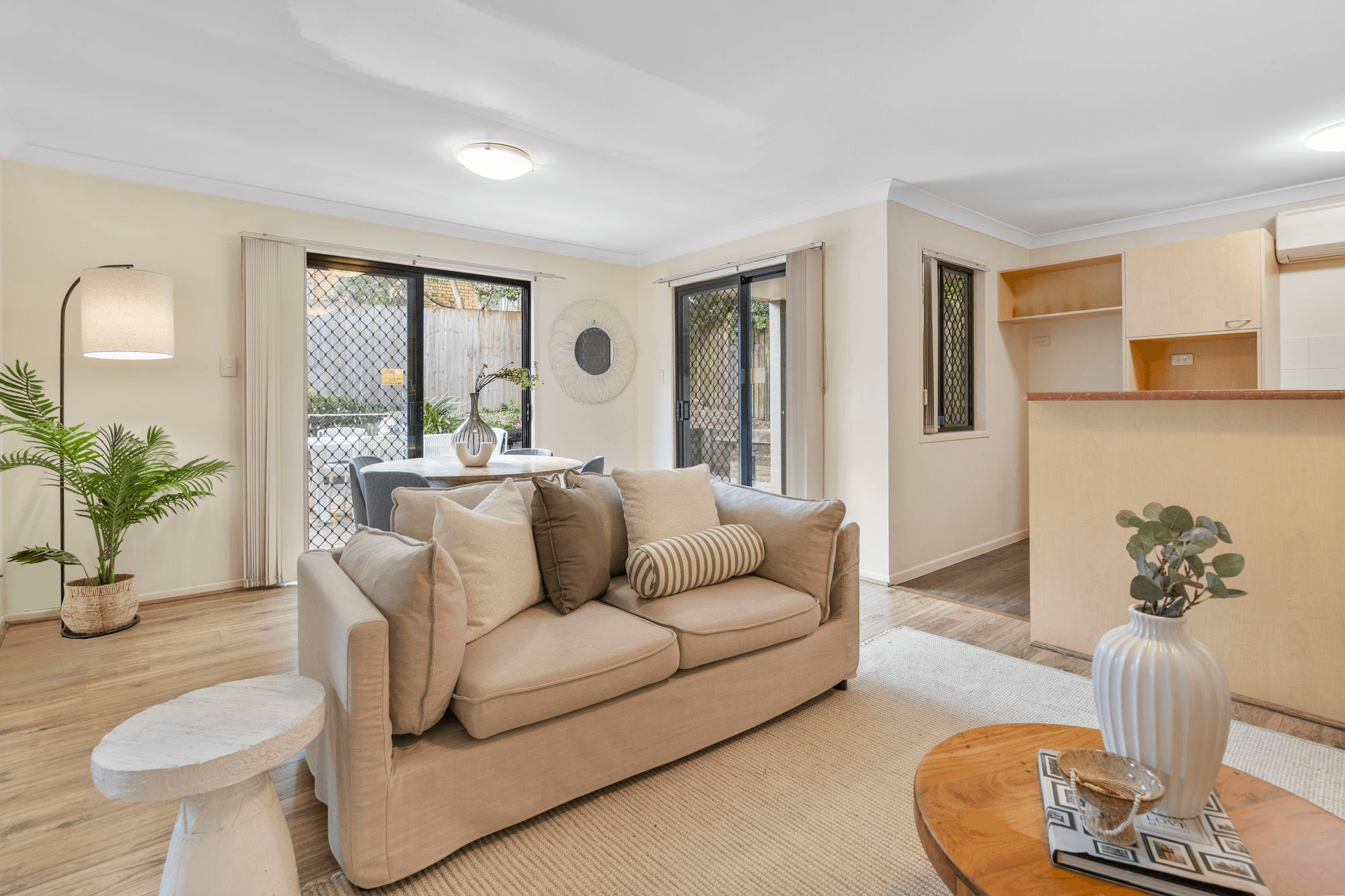 1/57 Coonan Street, INDOOROOPILLY, QLD 4068